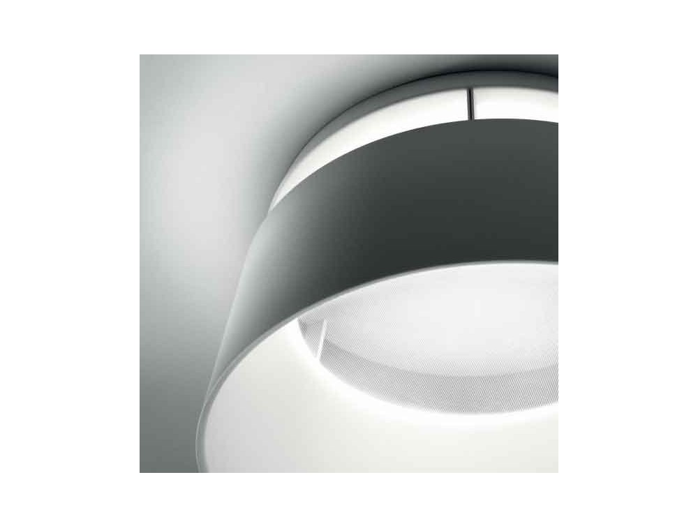 Plafoniera Gialla : Plafoniera classica fotografia stock immagine di mano