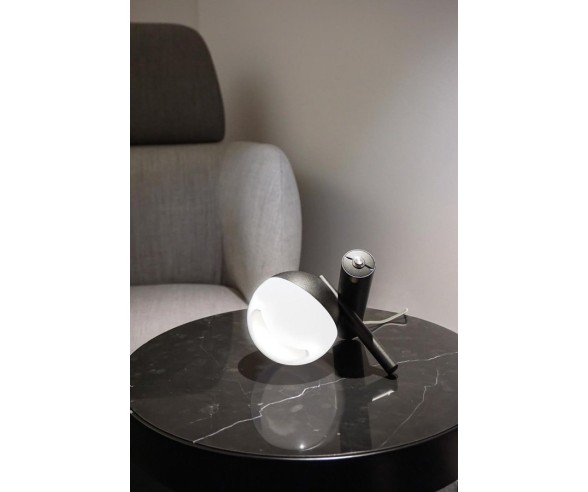 LINEA LIGHT LAMPADA DA TAVOLO ROSSSINI