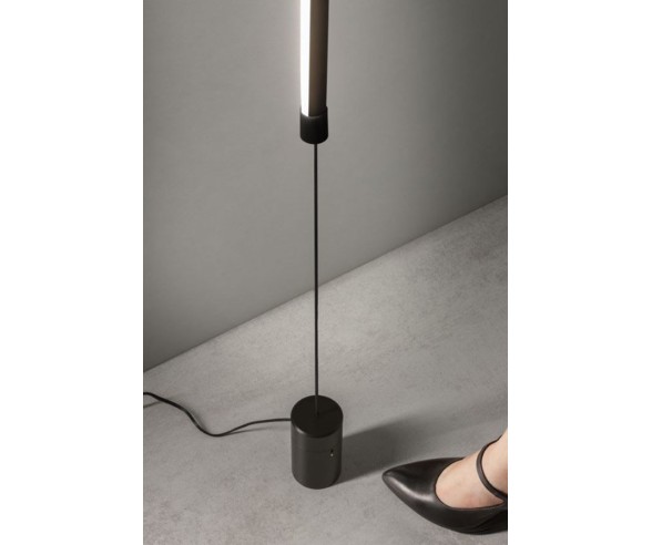 Redo Group Acrobat Black Floor Lamp