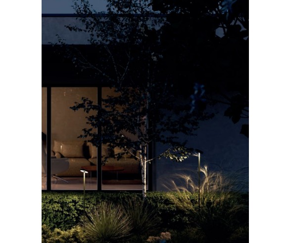 Redo Group Elfic outdoor stake or post