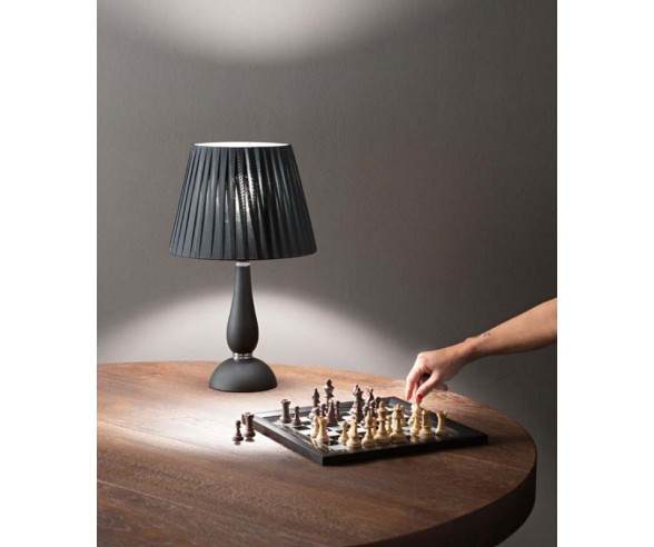 Fan europe Lampada da tavolo Alfiere